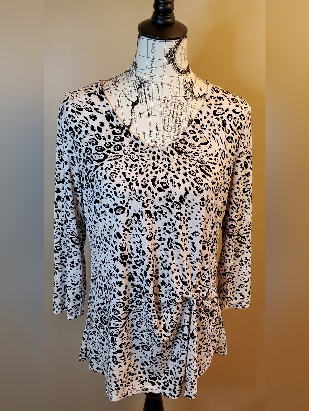 Ophelia Roe Large Leopard Print Ruched Blouse 3/4 Sleeve Slinky Stretch Top